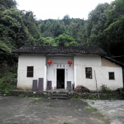 贛南龍南縣出了個(gè)長(zhǎng)壽村--東江鄉(xiāng)曉坑村